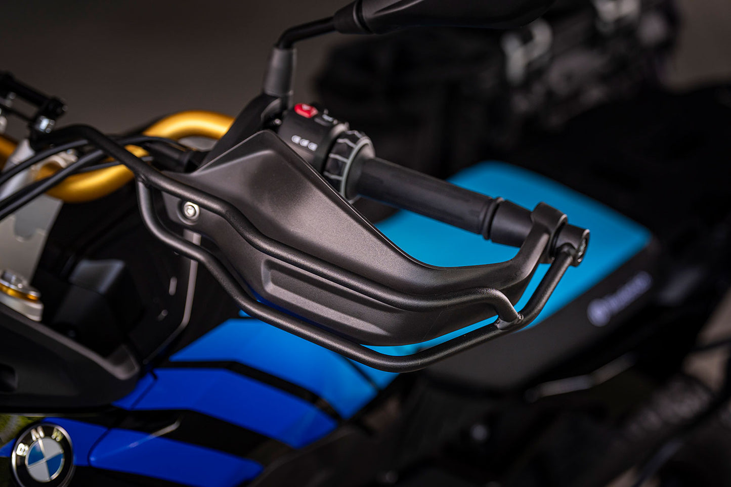 Wunderlich Handlebar Guard Braces F 450 GS - black image 3