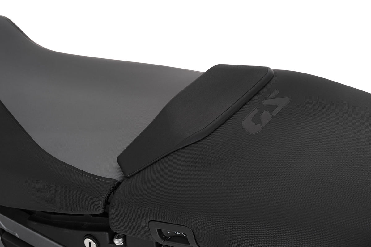 Wunderlich Back Support for Original Rider's Seat, fitted detail