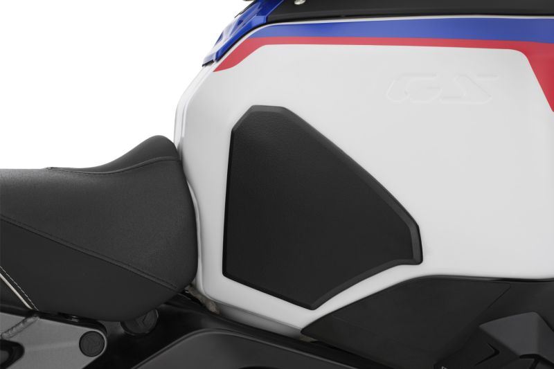 Wunderlich Tank Pad Set for R 1300 GS Adventure - Two-part - black image 1