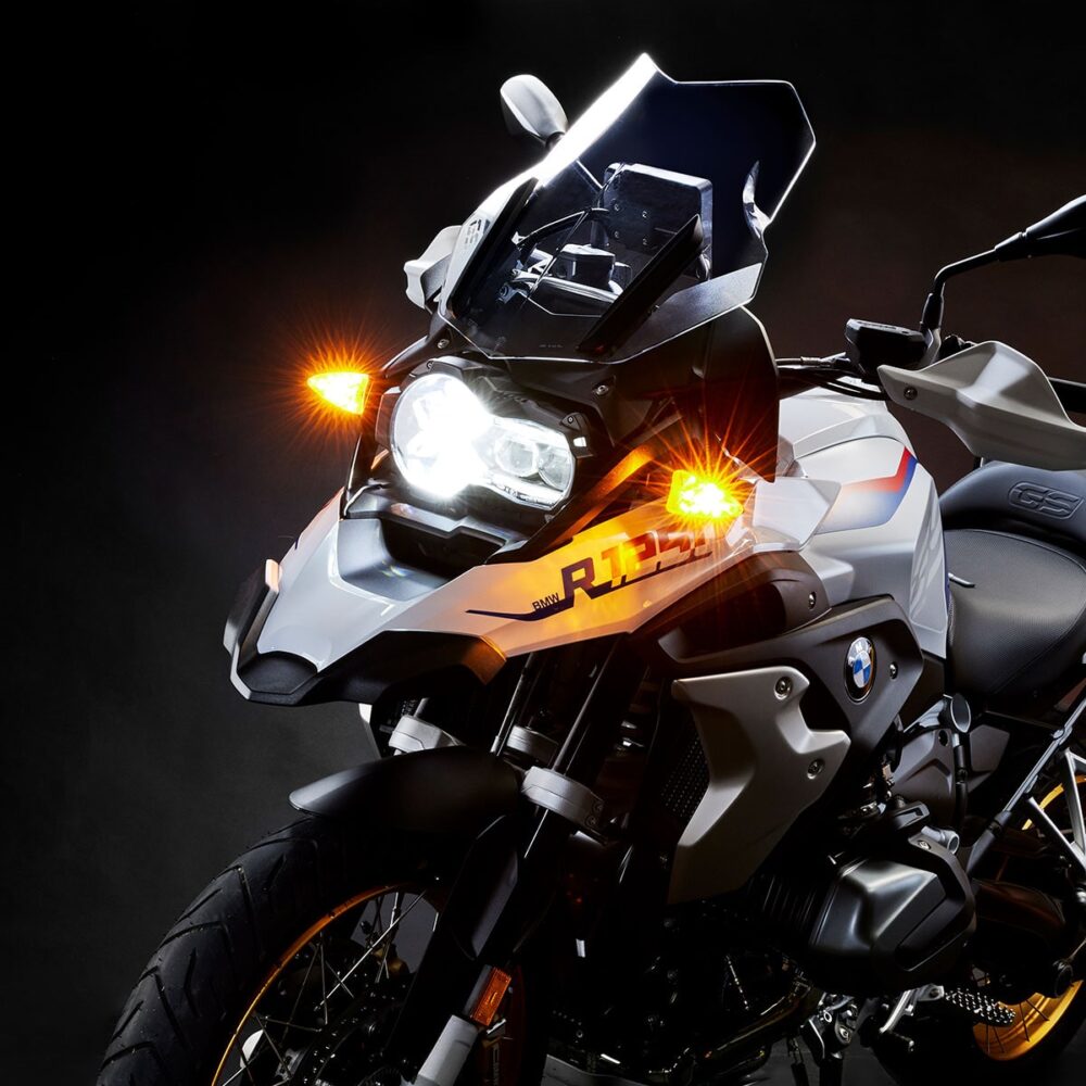 EXTREME EVO Multifunction LED Driving Lights/Indicator Front Kit image 1