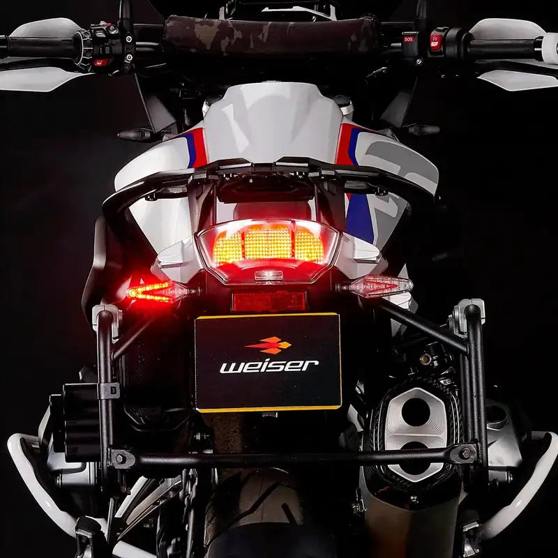 Weiser Rear Indicator Re-sequencing module - BMW R1250 GS/GSA '21- image 1