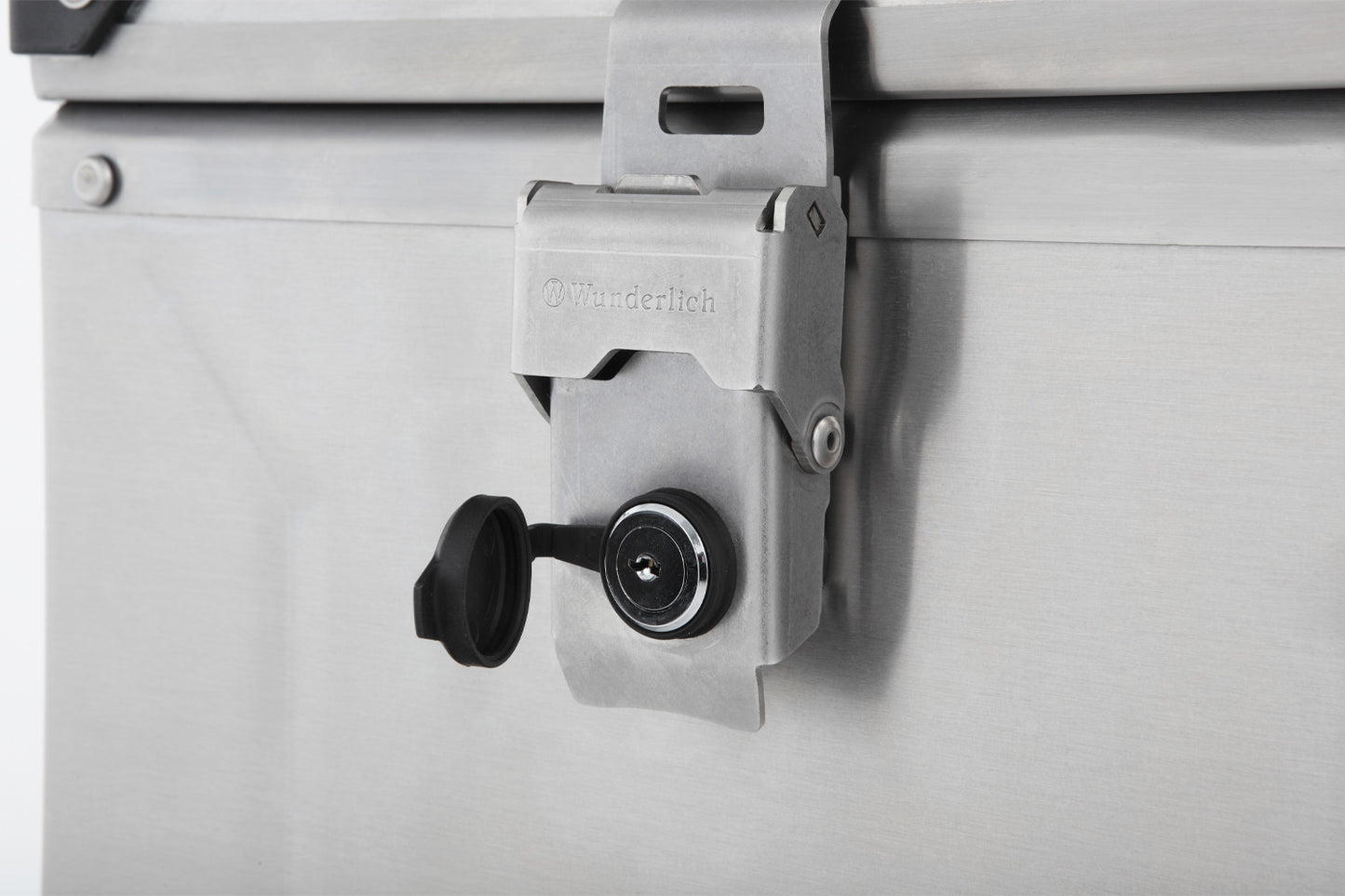 Simultaneously locking cylinders for EXTREME luggage system image 1
