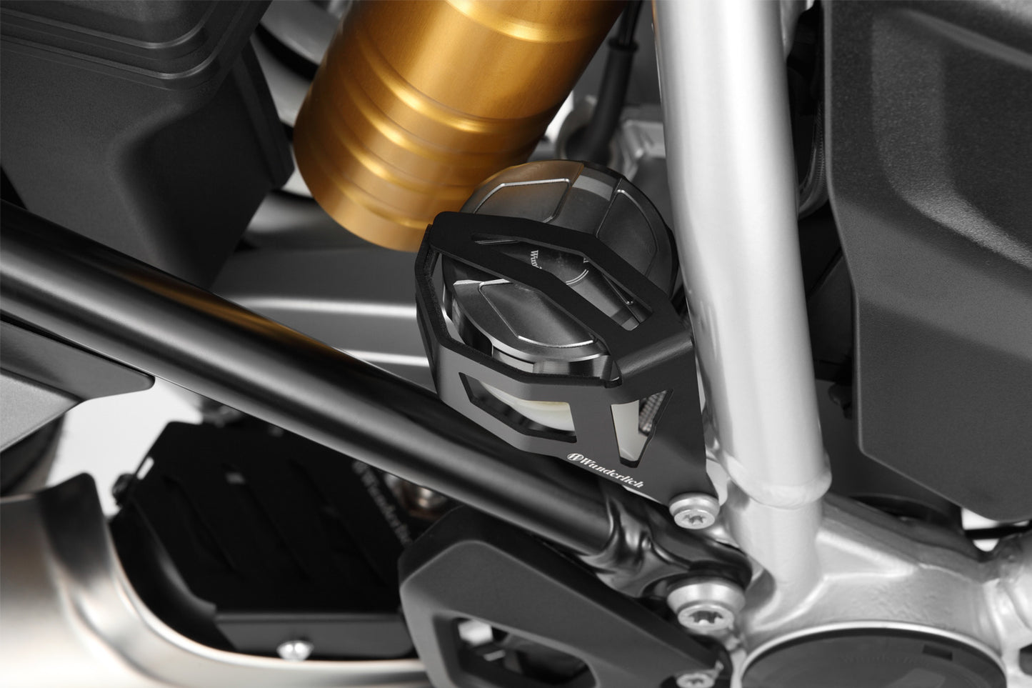Wunderlich Brake reservoir protector R1200GS LC - R1250GSA image 1