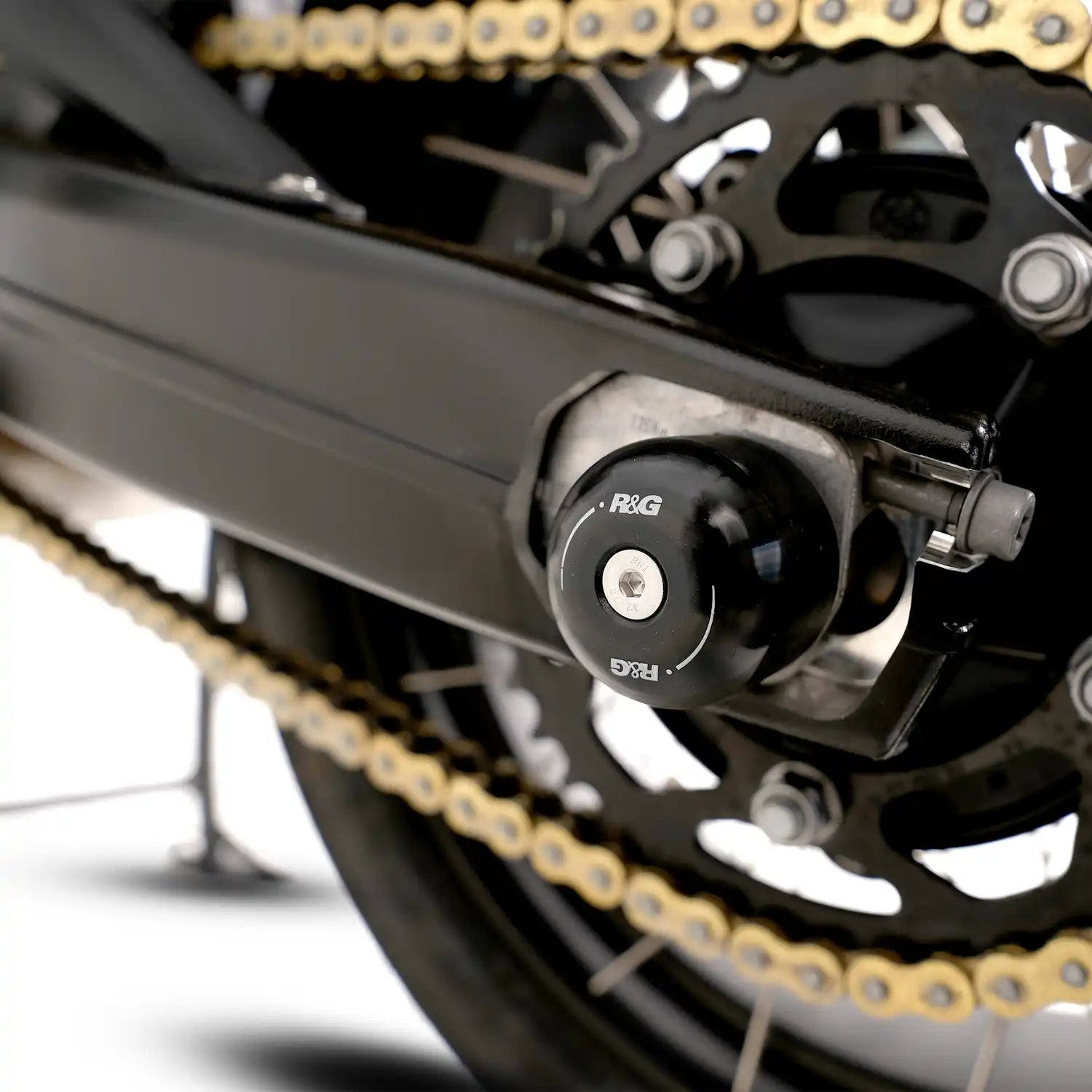 R&G Swingarm Protectors for BMW F800GS 24-/F750GS/F850GS image 3