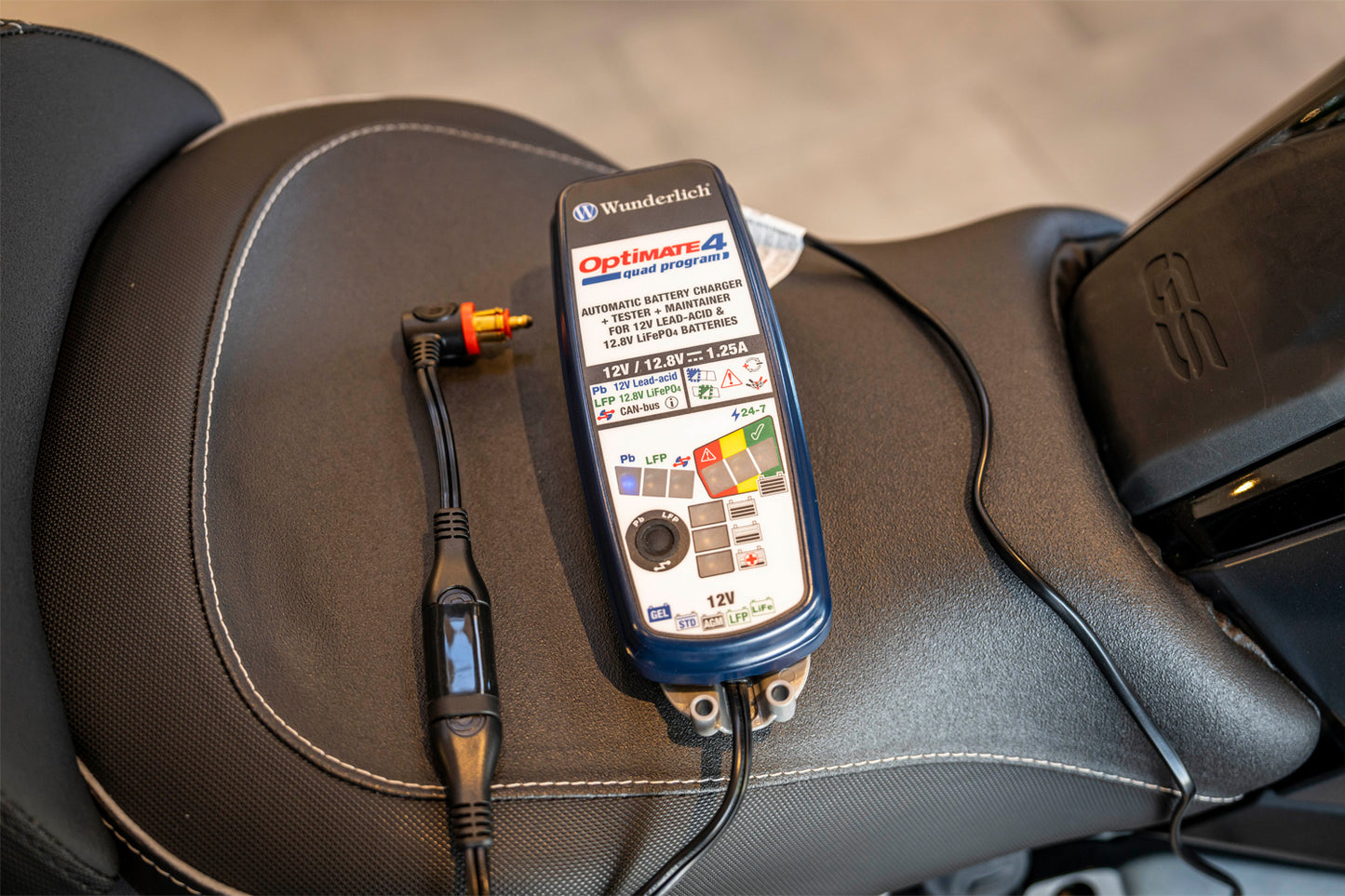 Wunderlich Edition Battery Charger Optimate 4 Quad-Program Canbus Edition image 3