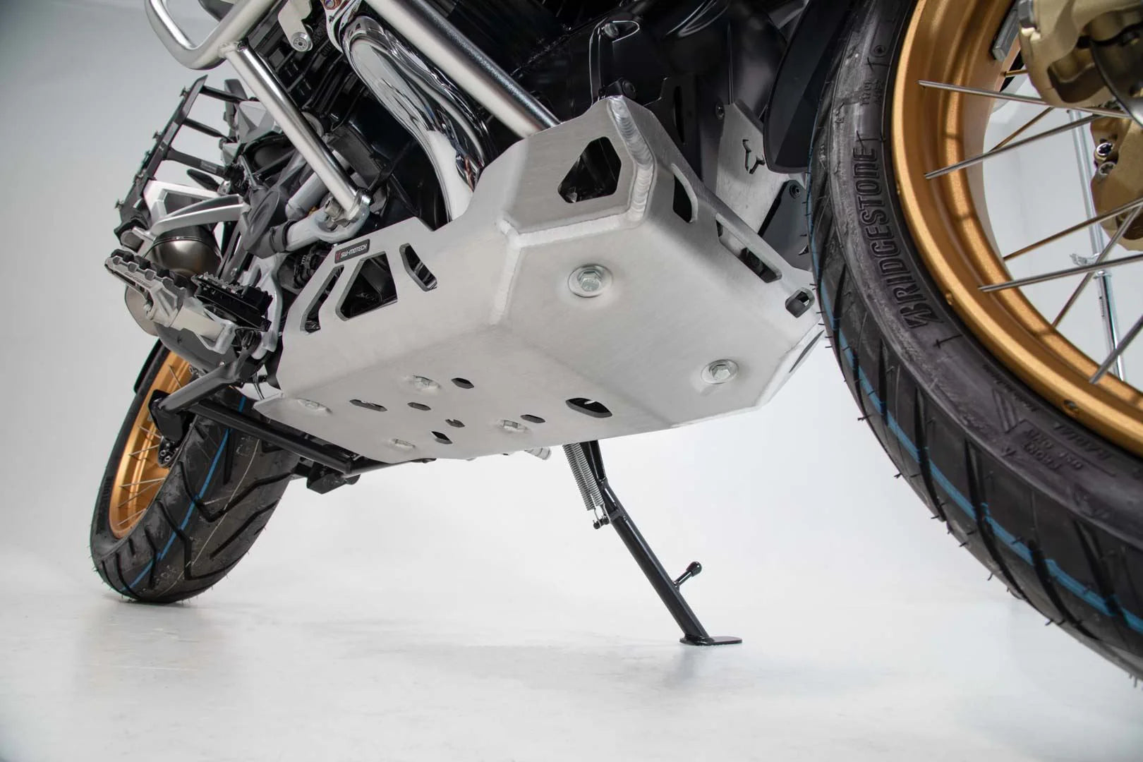 SW-MOTECH Engine guard BMW R 1250 GS - Silver image 0