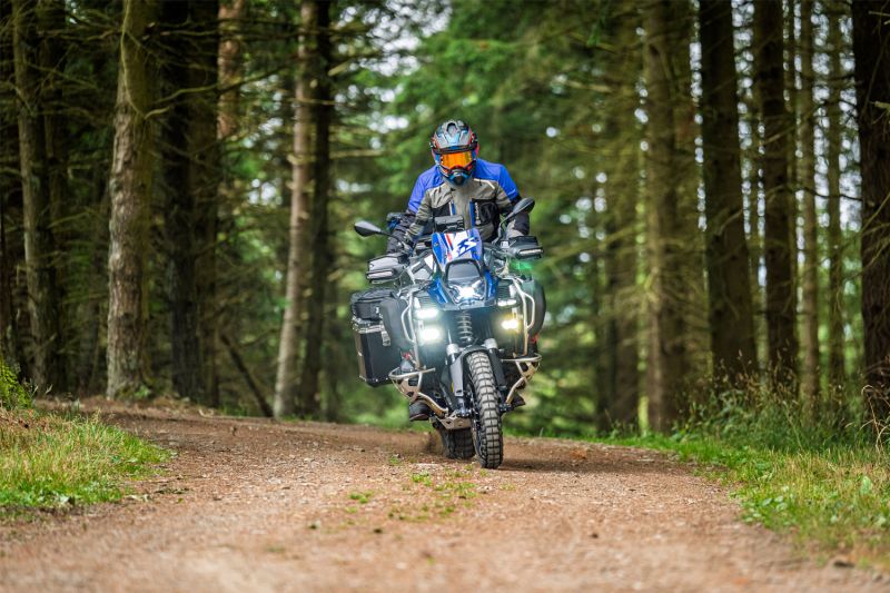 Wunderlich Tank Pad Set for R 1300 GS Adventure - Two-part - black image 6