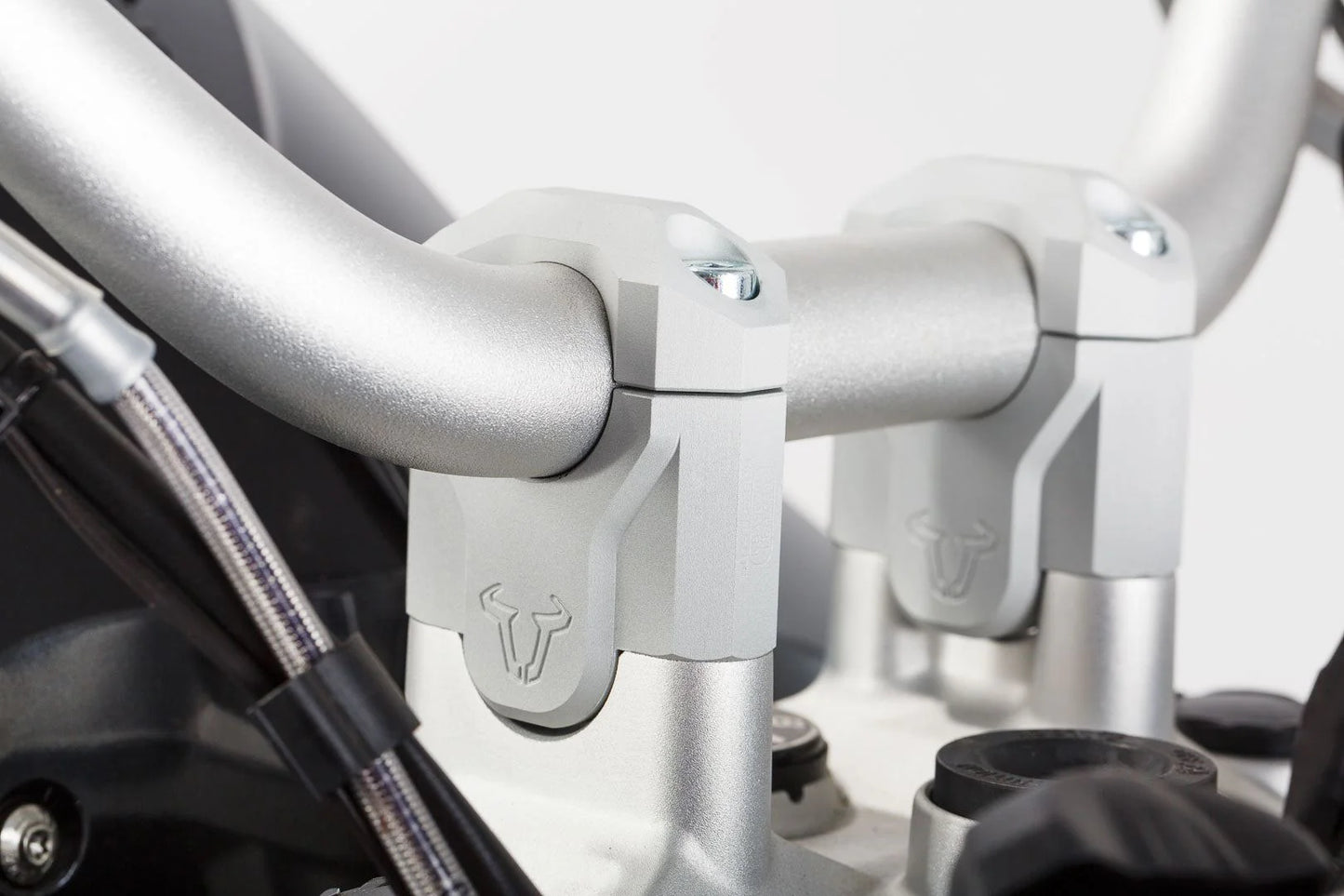SW-MOTECH Bar riser H=40 mm BMW R1200GS LC  Adv - Silver image 2