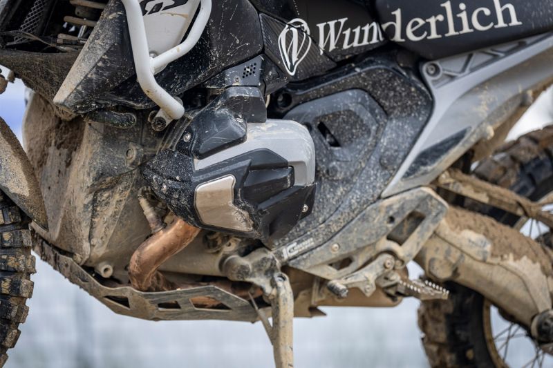 Wunderlich Valve Cover & Cylinder Protectors ULTIMATE R 1300 - black image 1
